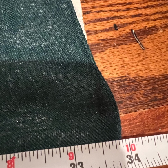 Symphony Scarfs Made in Italy 100% Rayon Paisley Scarf Emerald Green Jewel Wrap - Picture 5 of 5